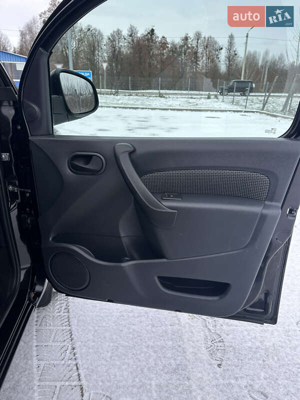 Минивэн Mercedes-Benz Citan 2014 в Дубно