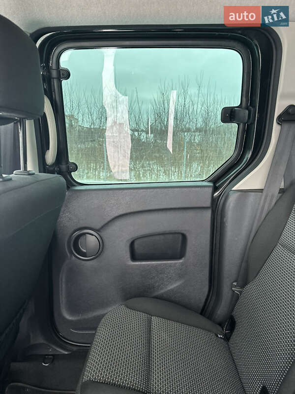 Минивэн Mercedes-Benz Citan 2014 в Дубно