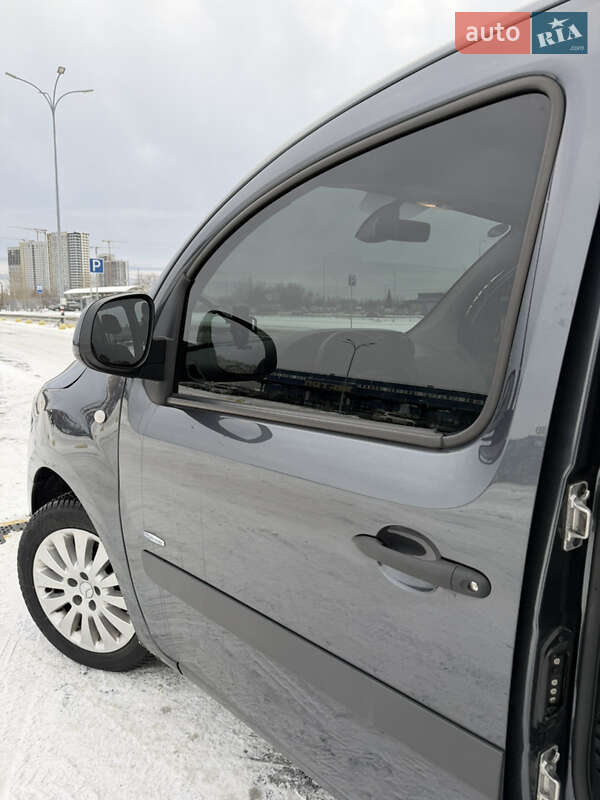 Минивэн Mercedes-Benz Citan 2013 в Киеве фото 2 Минивэн Mercedes-Benz Citan 2013 в Киеве