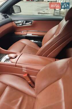 Купе Mercedes-Benz CL-Class 2009 в 