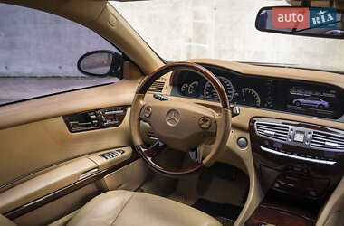 Купе Mercedes-Benz CL-Class 2008 в 