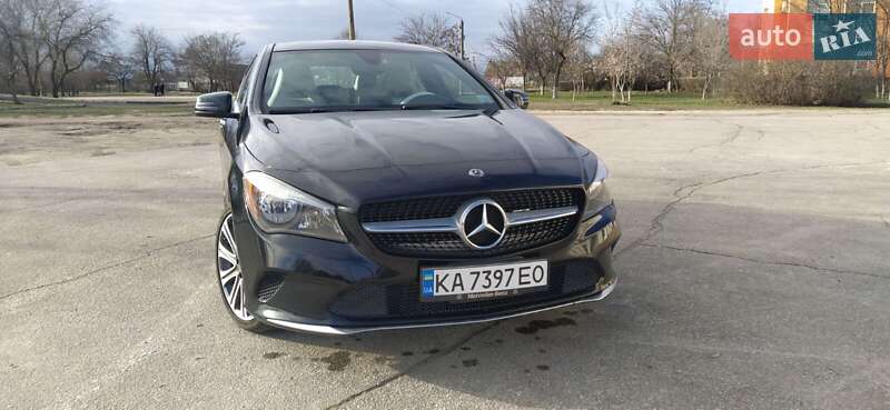 Седан Mercedes-Benz CLA-Class 2018 в Запорожье