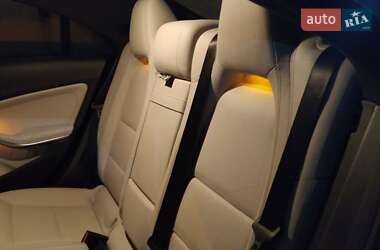 Седан Mercedes-Benz CLA-Class 2018 в Запорожье