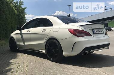 Седан Mercedes-Benz CLA-Class 2016 в Києві