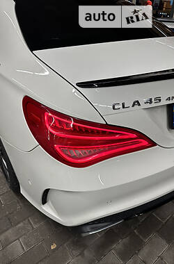 Седан Mercedes-Benz CLA-Class 2014 в Дніпрі