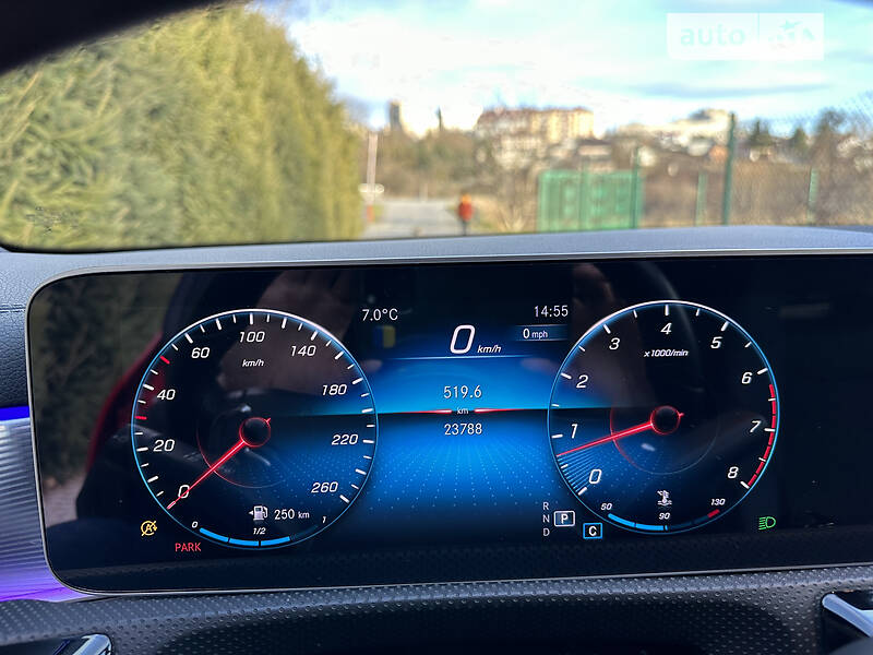 Седан Mercedes-Benz CLA-Class 2019 в Львове