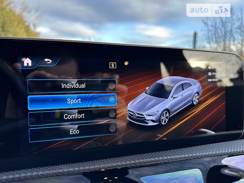Седан Mercedes-Benz CLA-Class 2019 в Львове