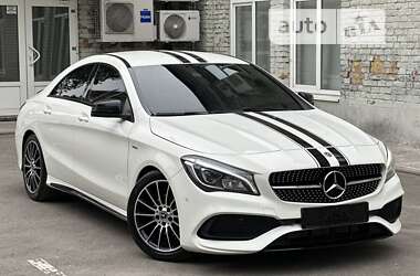 Седан Mercedes-Benz CLA-Class 2017 в Киеве