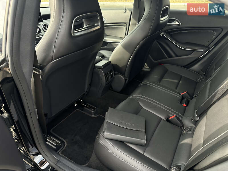 Седан Mercedes-Benz CLA-Class 2015 в Києві