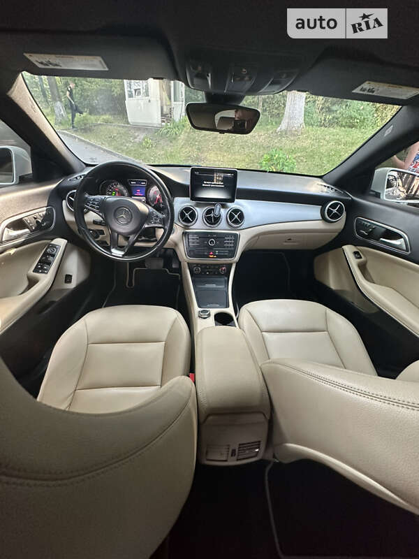 Седан Mercedes-Benz CLA-Class 2015 в Тернополе