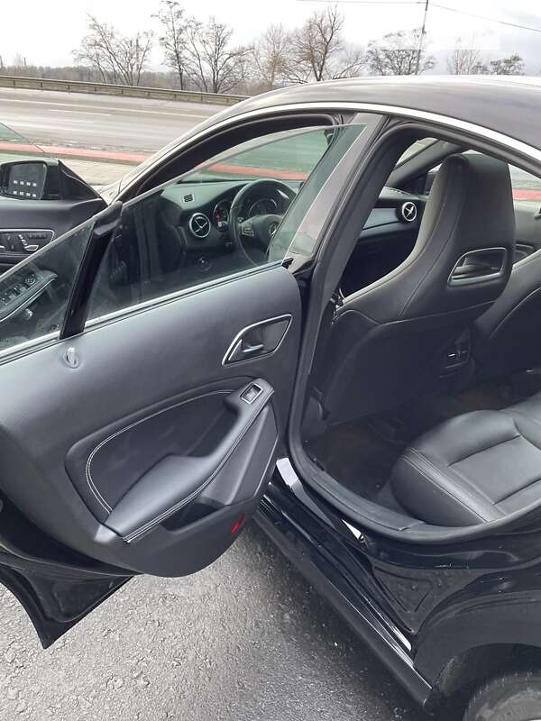 Седан Mercedes-Benz CLA-Class 2017 в Киеве фото 19 Седан Mercedes-Benz CLA-Class 2017 в Киеве