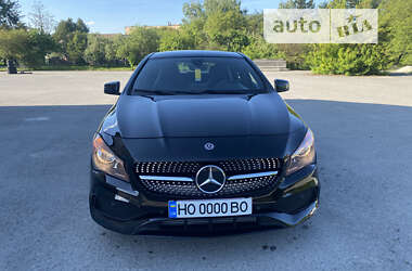 Седан Mercedes-Benz CLA-Class 2019 в Збаражі