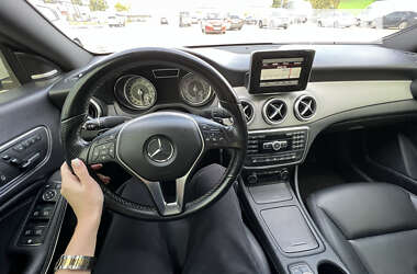 Седан Mercedes-Benz CLA-Class 2014 в Киеве