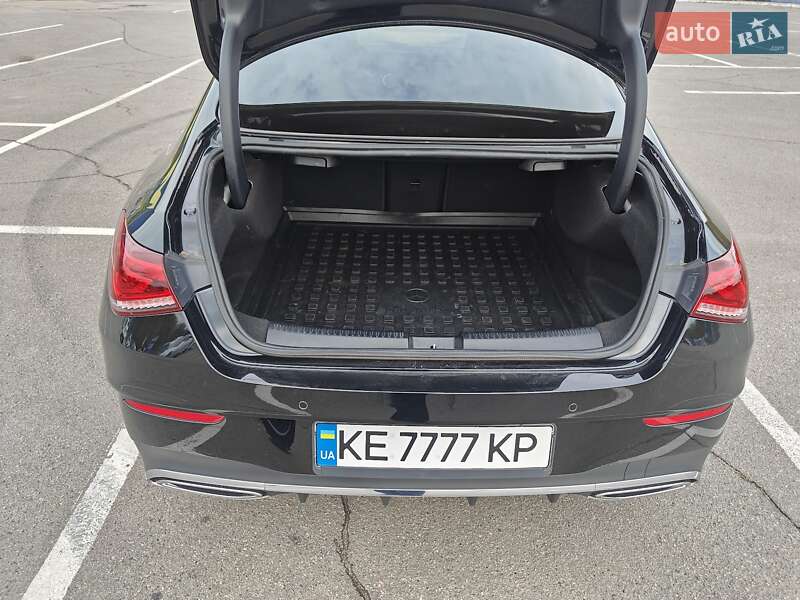 Седан Mercedes-Benz CLA-Class 2021 в Дніпрі