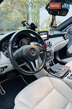 Седан Mercedes-Benz CLA-Class 2013 в 