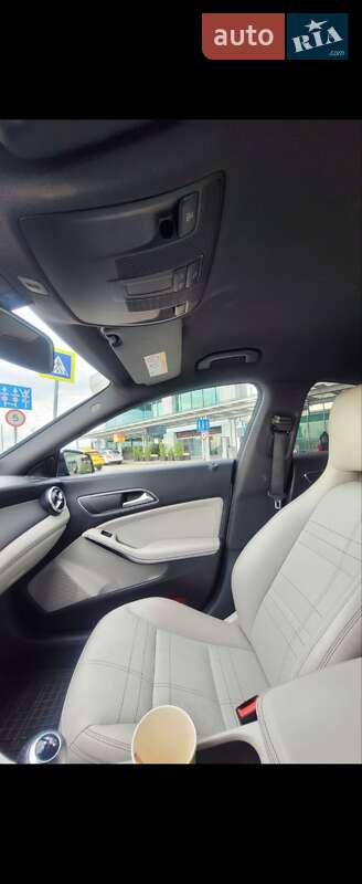 Седан Mercedes-Benz CLA-Class 2015 в Ужгороде