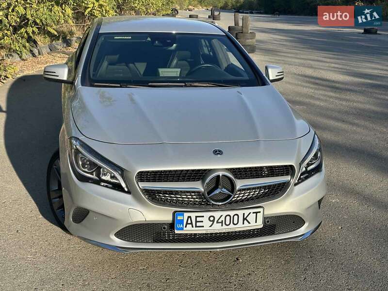 Универсал Mercedes-Benz CLA-Class 2018 в Киеве фото 21 Универсал Mercedes-Benz CLA-Class 2018 в Киеве
