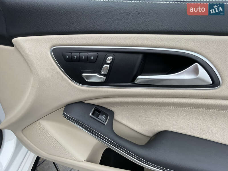Седан Mercedes-Benz CLA-Class 2018 в Луцке