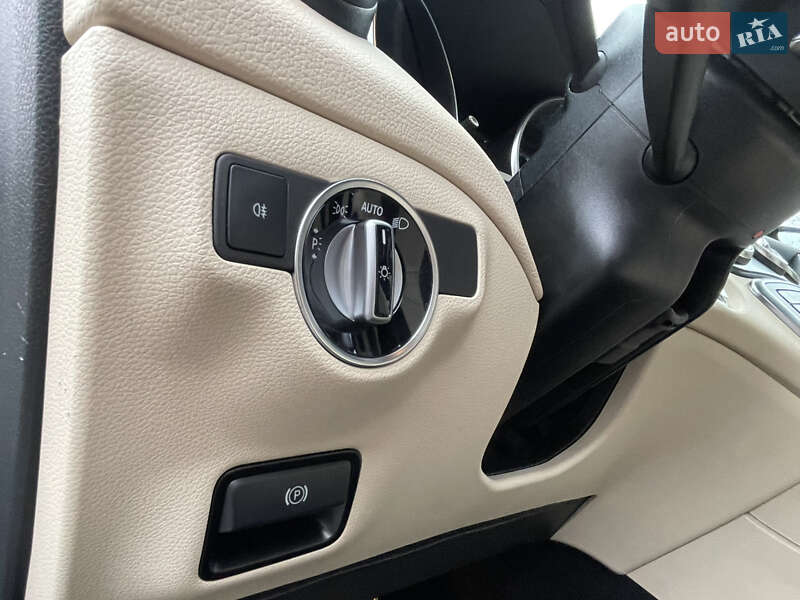 Седан Mercedes-Benz CLA-Class 2018 в Луцке
