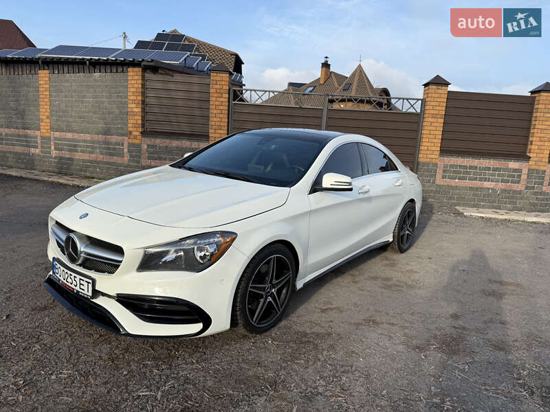 Седан Mercedes-Benz CLA-Class 2016 в Киеве