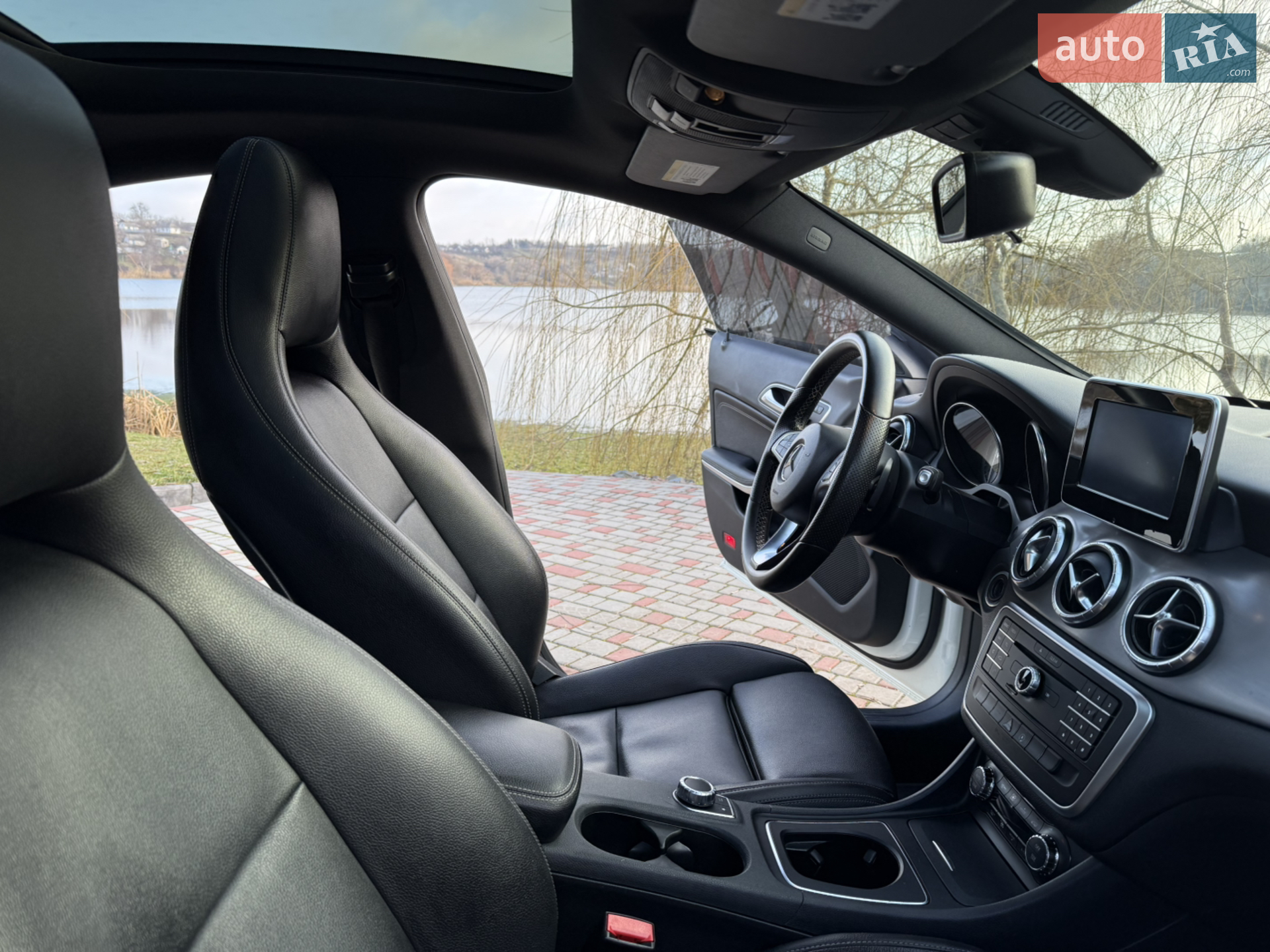 2016 Mercedes-Benz CLA-klasse - мініатюра 24
