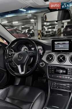 Седан Mercedes-Benz CLA-Class 2013 в Киеве