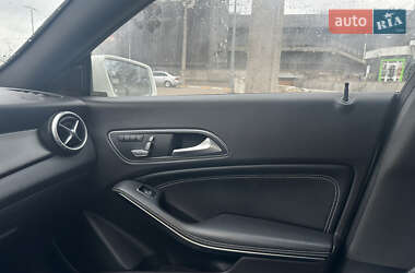 Седан Mercedes-Benz CLA-Class 2017 в 