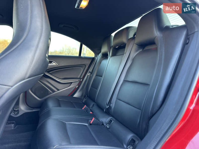 Седан Mercedes-Benz CLA-Class 2014 в Запоріжжі