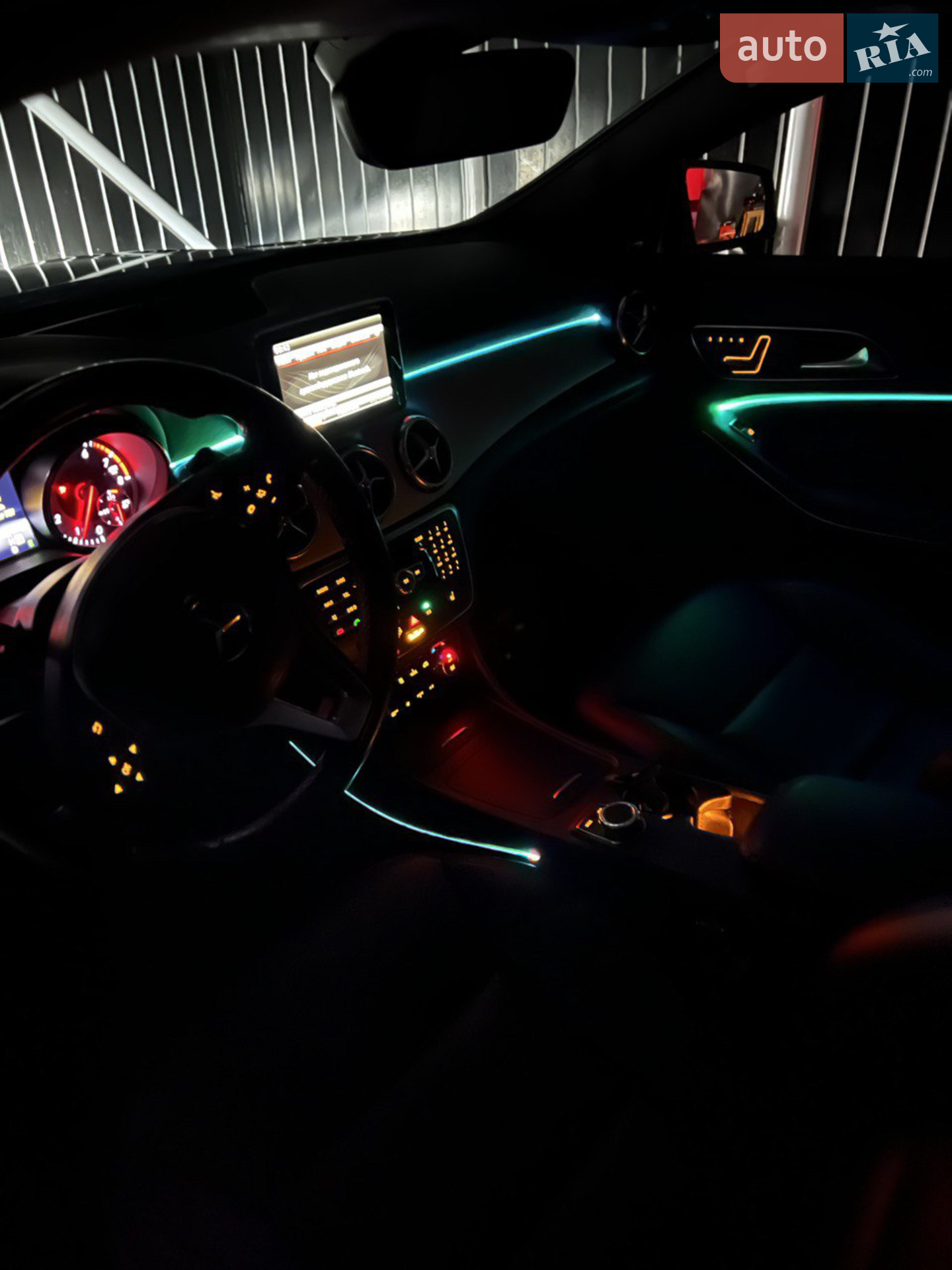 2014 Mercedes-Benz CLA-klasse - мініатюра 32