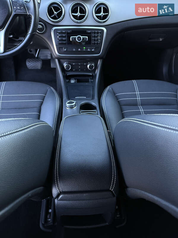 Седан Mercedes-Benz CLA-Class 2013 в Луцке