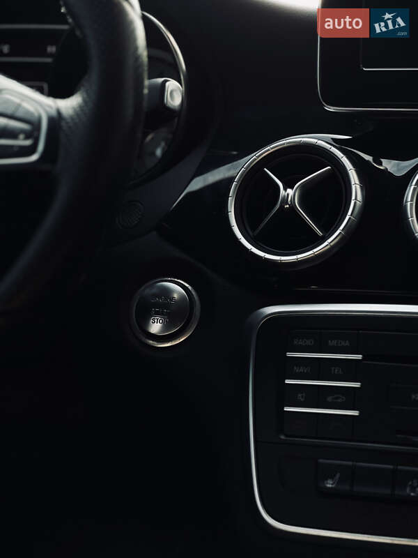 Седан Mercedes-Benz CLA-Class 2015 в Житомире
