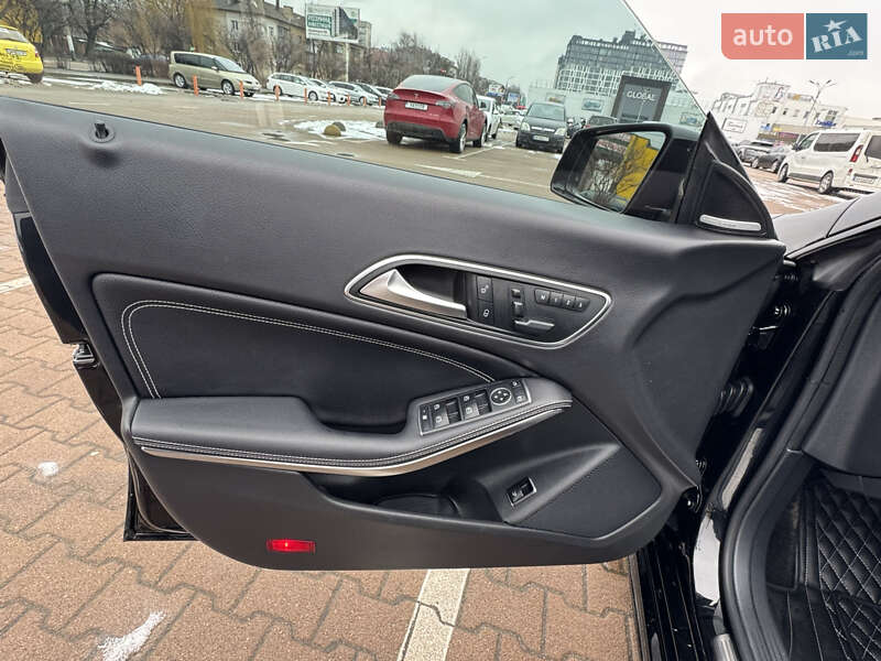 Седан Mercedes-Benz CLA-Class 2016 в Житомире