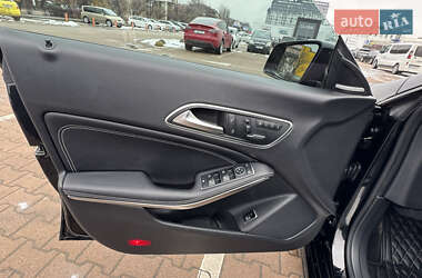 Седан Mercedes-Benz CLA-Class 2016 в 