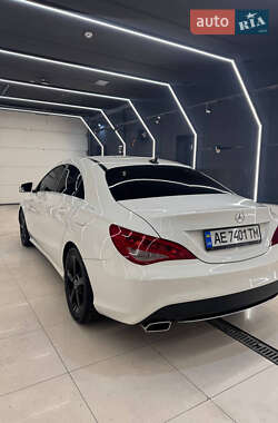 Седан Mercedes-Benz CLA-Class 2015 в 