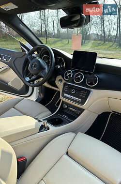 Седан Mercedes-Benz CLA-Class 2018 в 