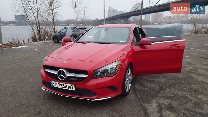 Седан Mercedes-Benz CLA-Class 2018 в 