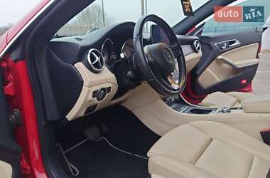 Седан Mercedes-Benz CLA-Class 2018 в 
