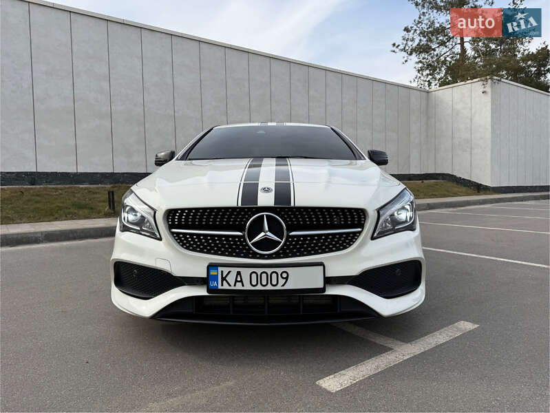 Седан Mercedes-Benz CLA-Class 2017 в Киеве