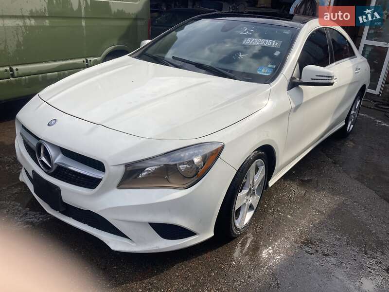 Седан Mercedes-Benz CLA-Class 2015 в Житомирі