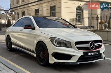 Седан Mercedes-Benz CLA-Class 2013 в 