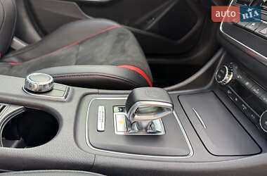 Седан Mercedes-Benz CLA-Class 2013 в 