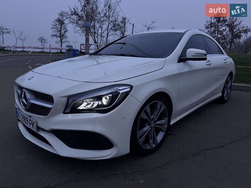 Седан Mercedes-Benz CLA-Class 2016 в 