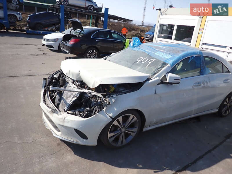 Седан Mercedes-Benz CLA-Class 2017 в Запоріжжі фото 2 Седан Mercedes-Benz CLA-Class 2017 в Запоріжжі