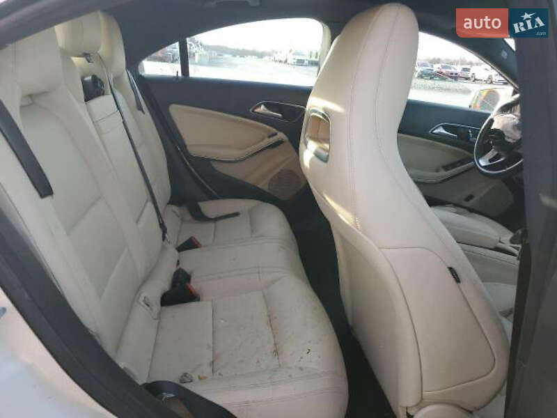 Седан Mercedes-Benz CLA-Class 2017 в Запоріжжі фото 14 Седан Mercedes-Benz CLA-Class 2017 в Запоріжжі
