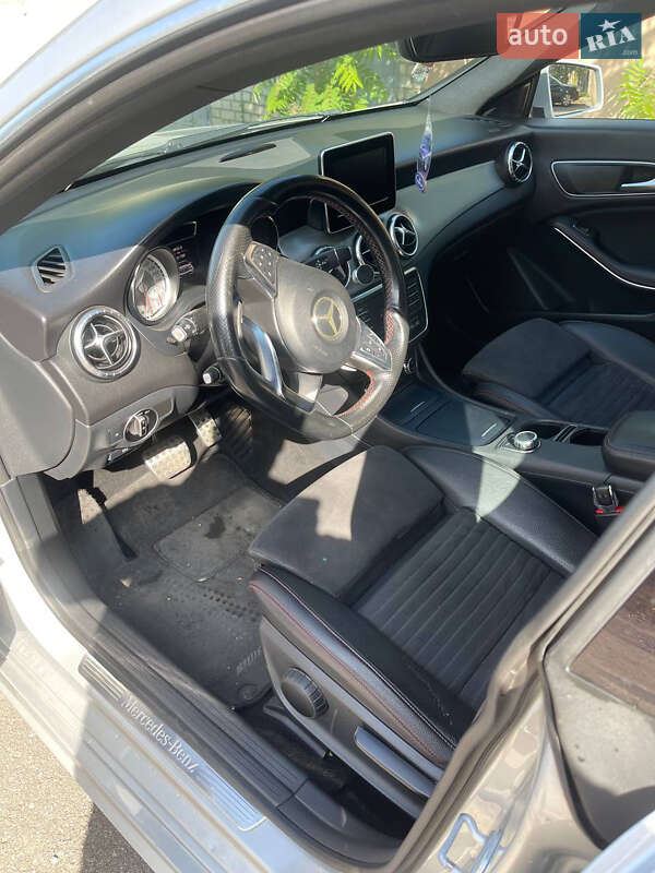 Седан Mercedes-Benz CLA-Class 2015 в Харкові