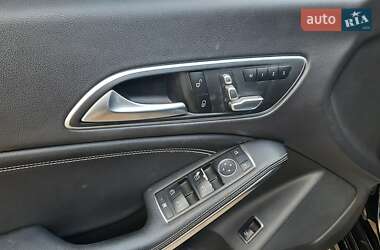 Седан Mercedes-Benz CLA-Class 2018 в 