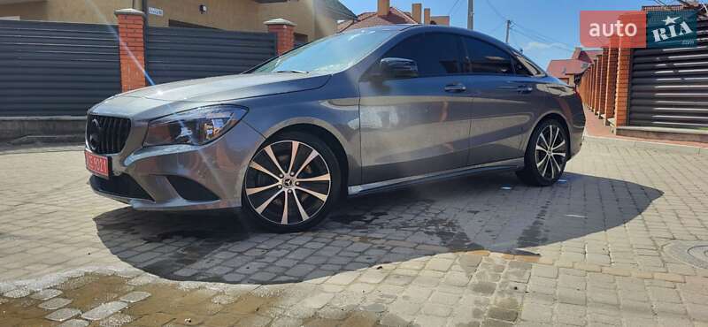 Седан Mercedes-Benz CLA-Class 2016 в Києві