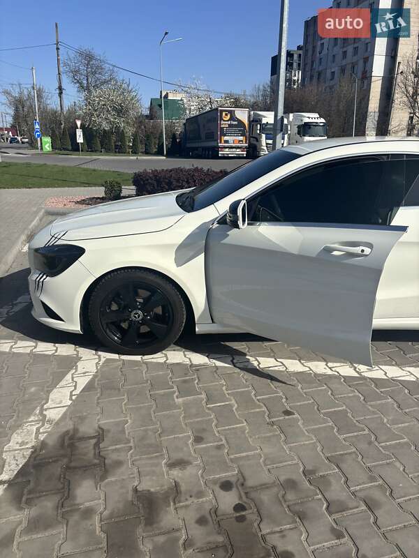 Седан Mercedes-Benz CLA-Class 2015 в Виннице