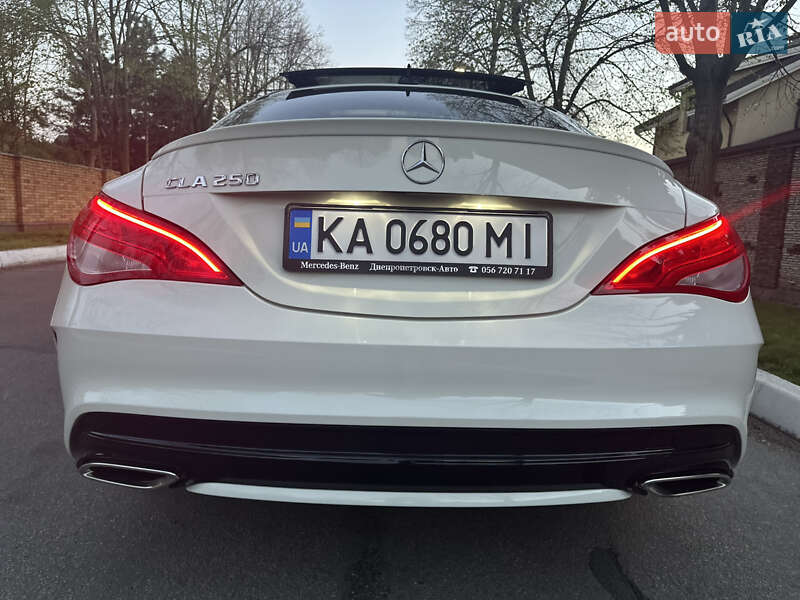 Седан Mercedes-Benz CLA-Class 2017 в Дніпрі