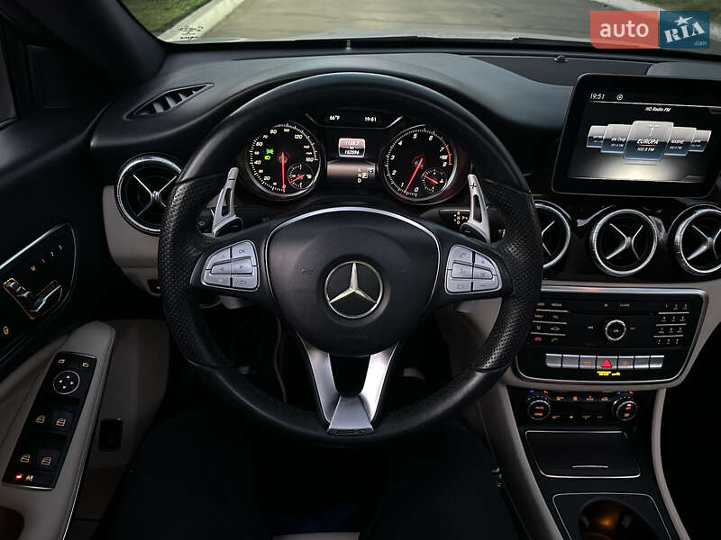 Седан Mercedes-Benz CLA-Class 2017 в Дніпрі